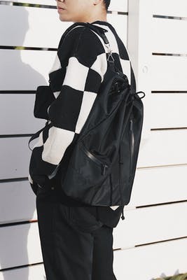 one shoulder bag